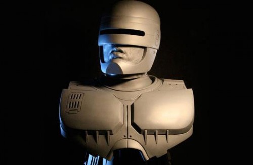 robocopstatue